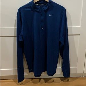 Men’s Nike dri-fit quarter zip.